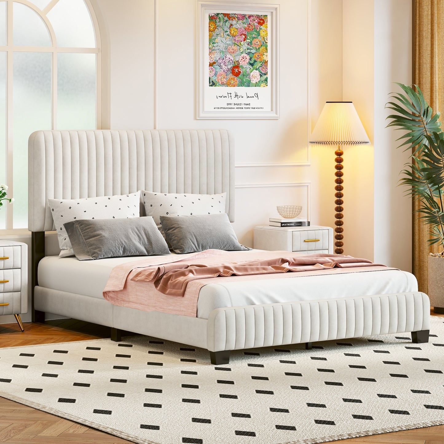 Full Size Upholstered Platform Bed,No Box Spring Needed, Velvet Fabric,Beige